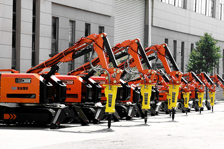 Hitech Successfully Shipped Demolition Robots to Overseas