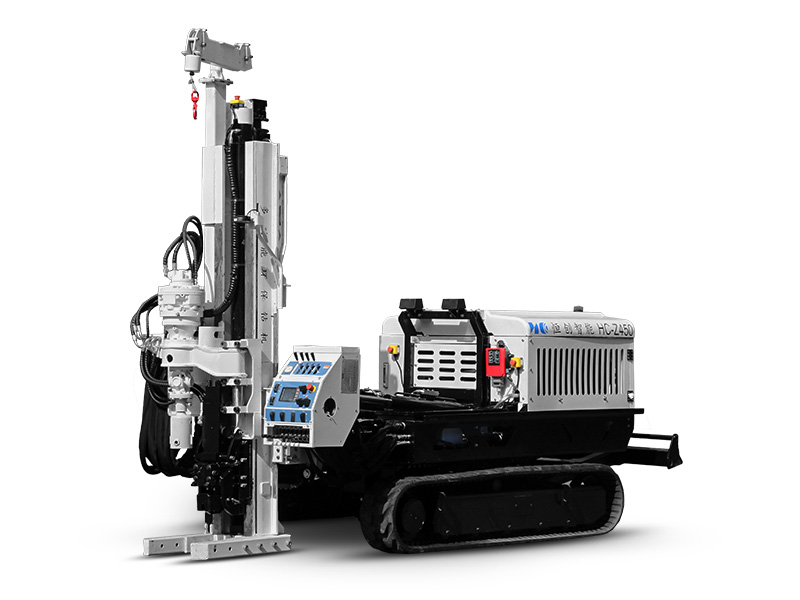 HCZ450 tracked sControl panel and display screen of the HCZ450 soil sampling robotoil sampling robot