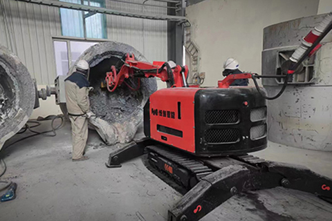 Demolition Robot | Cleaning Steel Ladles in Metallurgy