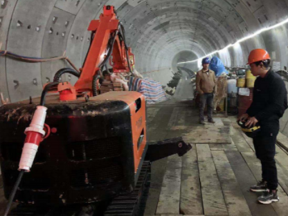 What is the method of tunnel construction?